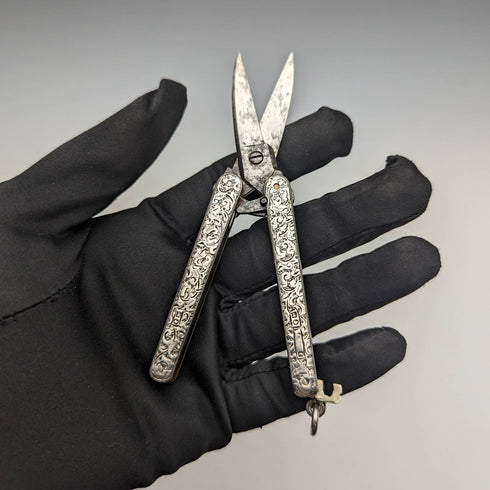 Late 19th Century British Antique Sterling Silver Handle Portable Folding Scissors